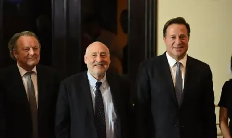 Transparency row drives pair to quit Panama Papers unit